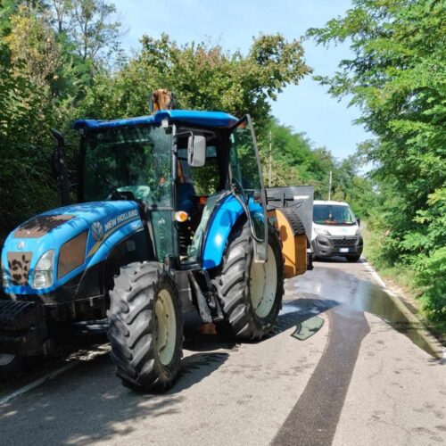 Perdita di olio vicino a Serravalle: chiusa la strada Marana