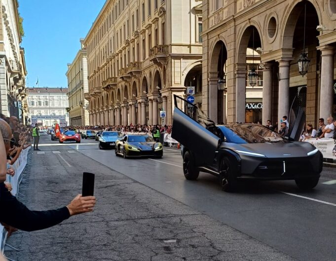 Grande successo per il Salone dell’auto a Torino. Oggi ultimo giorno