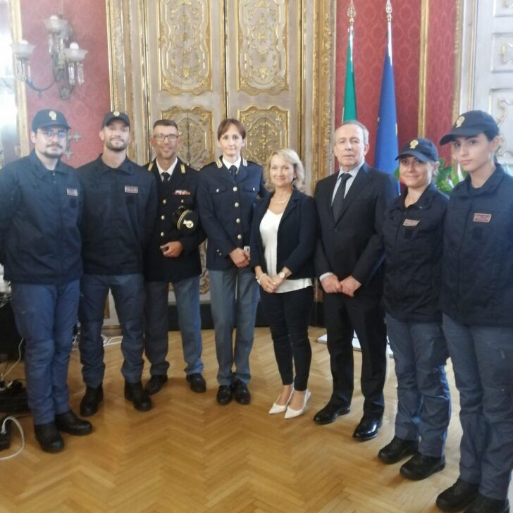 I complimenti del Prefetto agli Allievi della scuola di Polizia per aver soccorso una donna aggredita dall’ex fidanzato