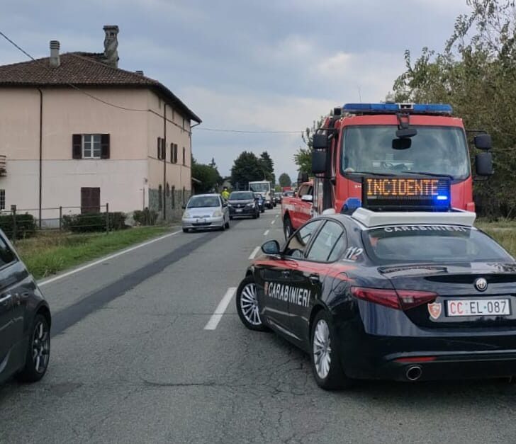 Scontro tra tre auto lungo la strada tra Novi e Basaluzzo