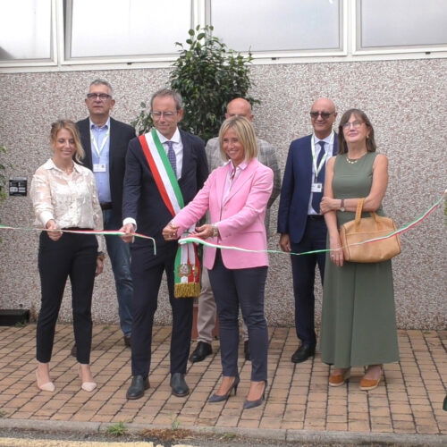 Mense scuole Alessandria: centro cottura in città, menù biologici con torte e frutta al posto delle merendine