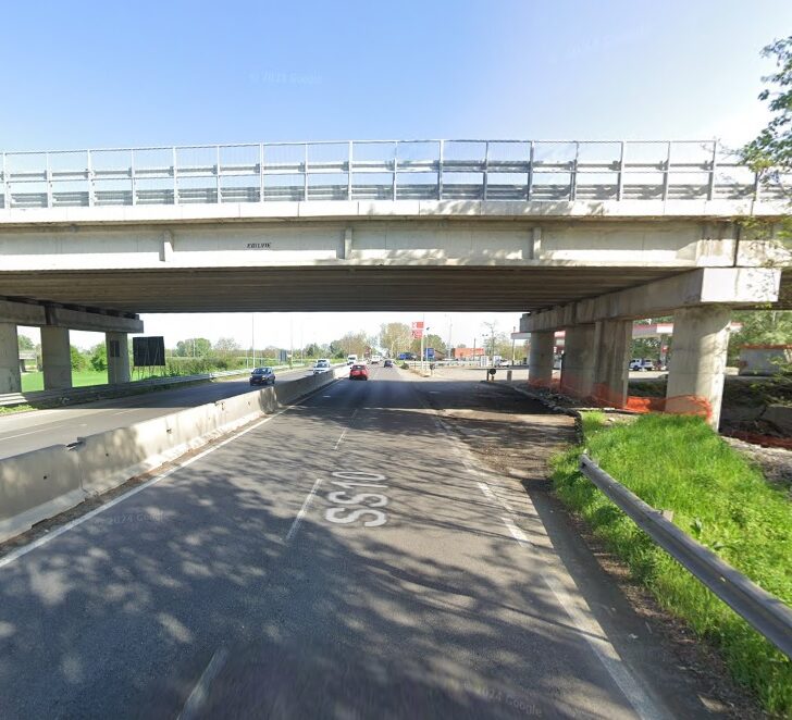 Strada tra Spinetta e Alessandria chiusa per altre tre notti: il maltempo ha rallentato i lavori sul viadotto