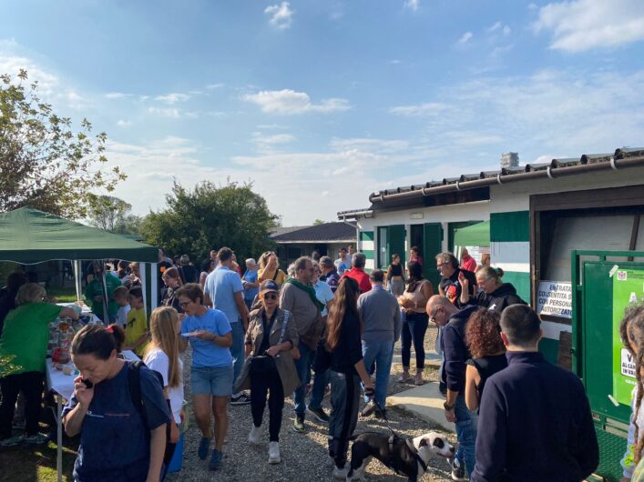 Festa a 4 zampe al canile rifugio Cascina Rosa di Valmadonna. Assessora Cazzulo: “Grazie a tutti i volontari”