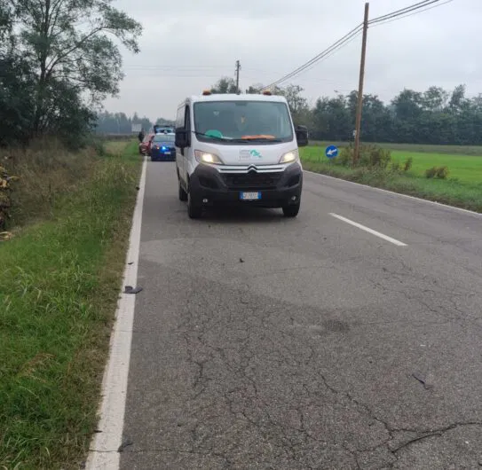 Scontro tra un camion e un’auto a Capriata d’Orba: nessun ferito grave