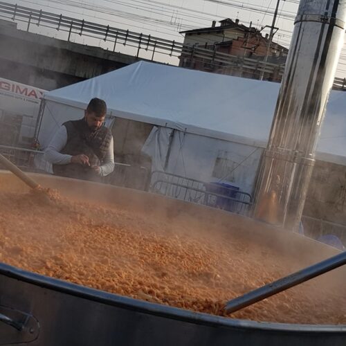 Moncalieri in festa: torna la Fiera Nazionale della Trippa con il pentolone da record