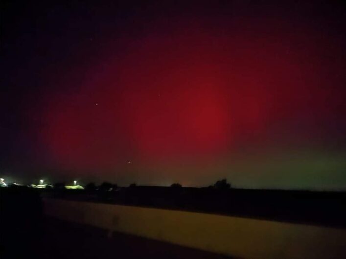 Cieli di luce: l’aurora boreale incanta i paesaggi dell’Oltrepò