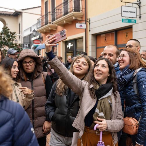 Outlet di Serravalle, record di accessi per la Fashion Festival: 80mila presenze