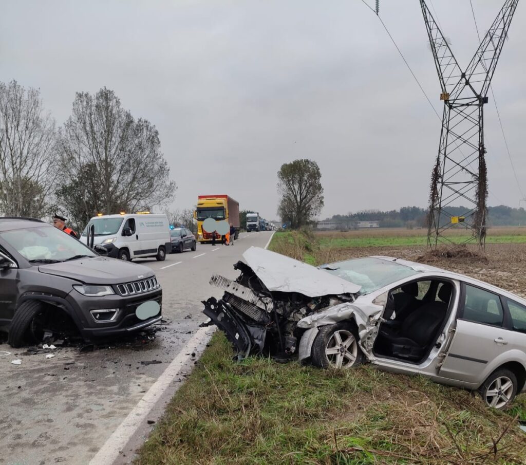 Incidente frontale Predosa Capriata