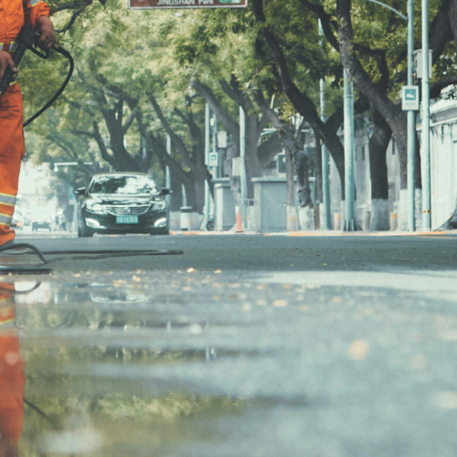 Via San Paolo, cede la fognatura: Asm al lavoro per contenere i danni