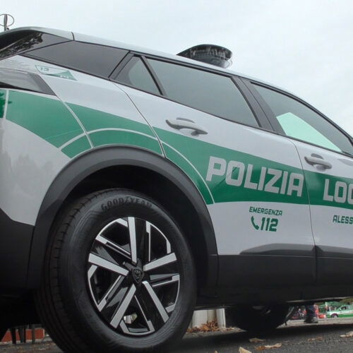 Auto impattano lungo la Sp50 per Quargnento e finiscono fuori strada. Lievi ferite per una 20enne