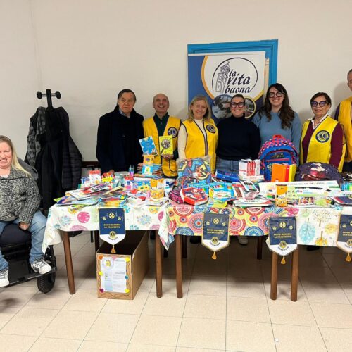 Lions Club Bosco Marengo La Fraschetta dona materiale scolastico all’Oratorio di San Michele