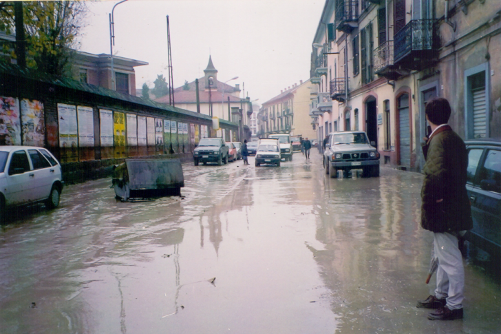 Come l’alluvione 1994 cambiò Alessandria: Via Mazzini e Moccagatta ieri e oggi