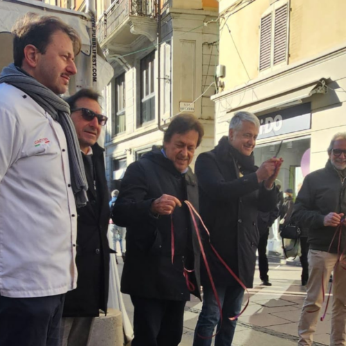 Taglio del nastro e inaugurazione di Alè Chocolate ad Alessandria