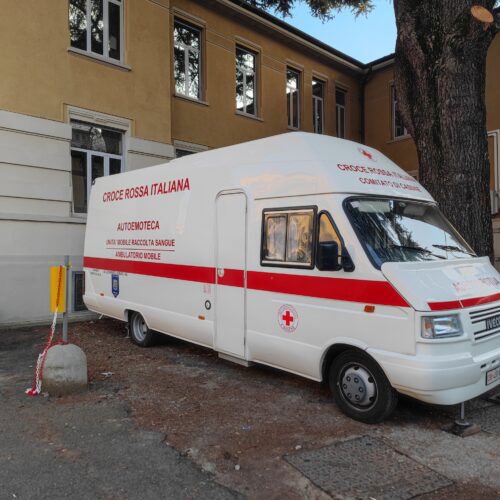 Da lunedì torna il punto prelievi al Poliambulatorio Patria grazie a un camper della Croce Rossa