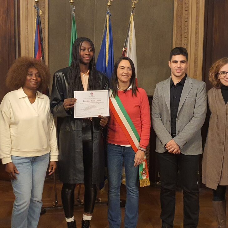 Taekwondo: la giovane alessandrina Laurène Kimi Ossin premiata in Comune dopo il bronzo ai mondiali