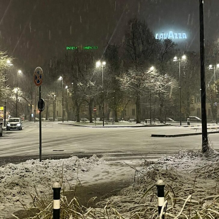 La neve imbianca Torino