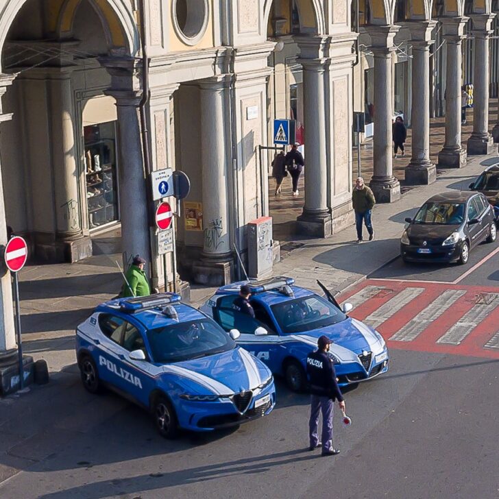 Polizia in stazione e nei giardini: controllate 89 persone e trovati 48 grammi di hashish