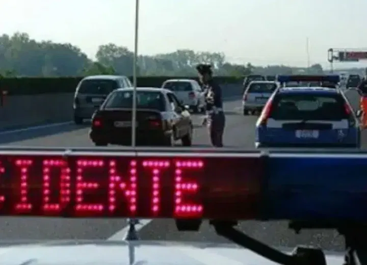 Incidente A7: lunghe code in direzione Milano tra Arquata e Isola del Cantone