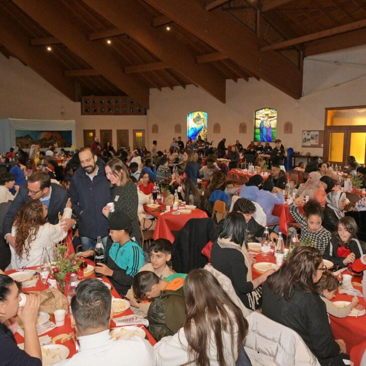 Oltre 500 persone a tavola al pranzo di Natale di Sant’Egidio a Pavia