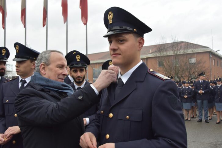 Alla Scuola Allievi Agenti di Polizia di Alessandria la consegna degli alamari