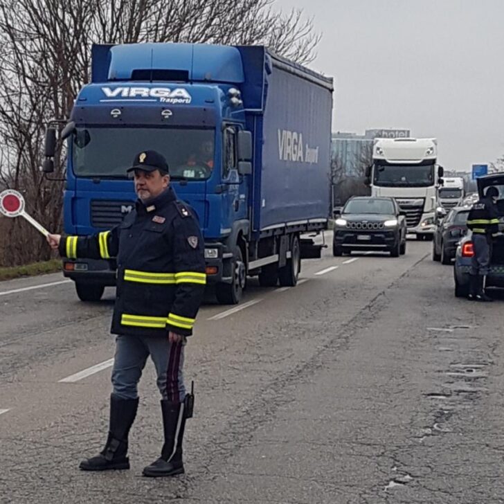 Incidente sulla statale 10: lunghe code in uscita da Alessandria