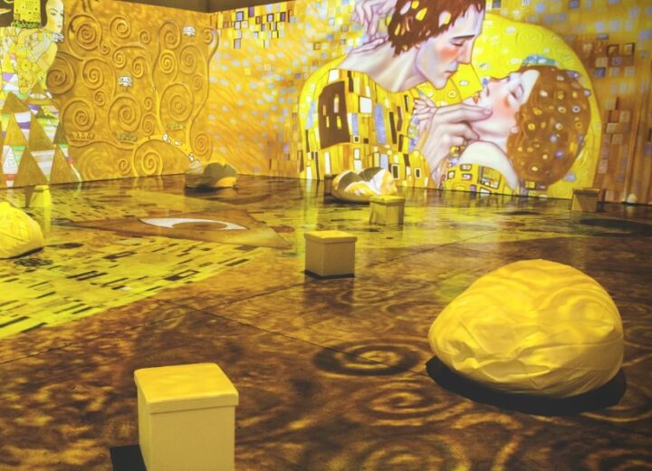 A Torino la mostra immersiva dedicata all’arte ipnotica e rivoluzionaria di Klimt