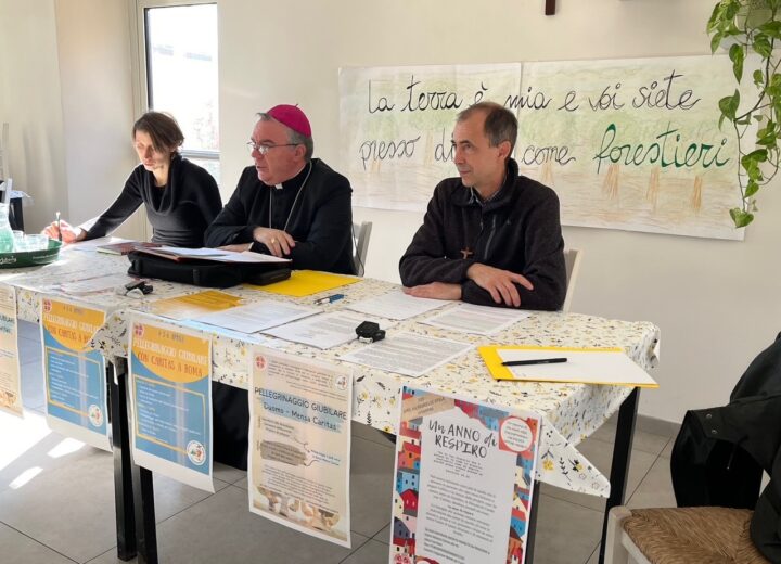 A Casale la Diocesi e la Caritas aiutano 50 famiglie in difficoltà a pagare le bollette e l’affitto