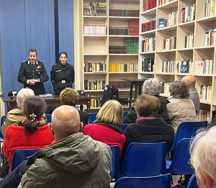 A Pietra Marazzi incontro con i Carabinieri per evitare le trappole dei truffatori