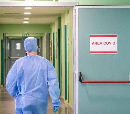 Covid, il medico del paziente 1: “Così il mondo capì che nessuno era al sicuro”