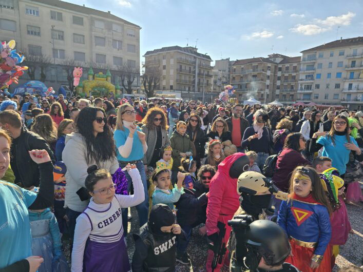 Carnevale a Valenza: un grande successo. Premi per l’associazione Vivere Insieme, Opera Pia Pellizzari e S. Salvatore