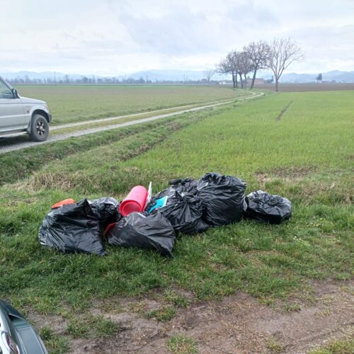 Rifiuti abbandonati a Pontecurone: individuati autori