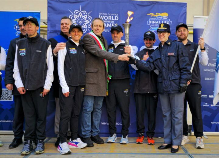 Anche la Polizia accoglie la Fiaccola della Speranza degli Special Olympics ad Alessandria