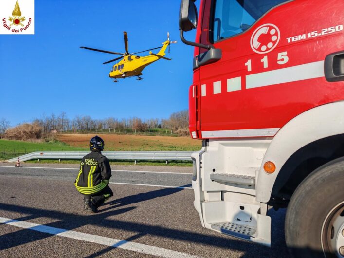 Quattro mezzi coinvolti in un incidente sull’A26, poco prima della Galleria Olimpia