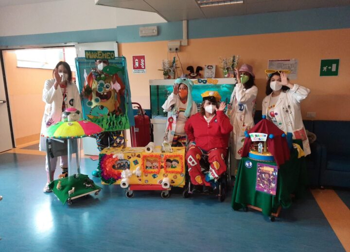 Grazie ai Clown Marameo anche all’Ospedale Infantile è Carnevale con la sfilata dei carri in corsia