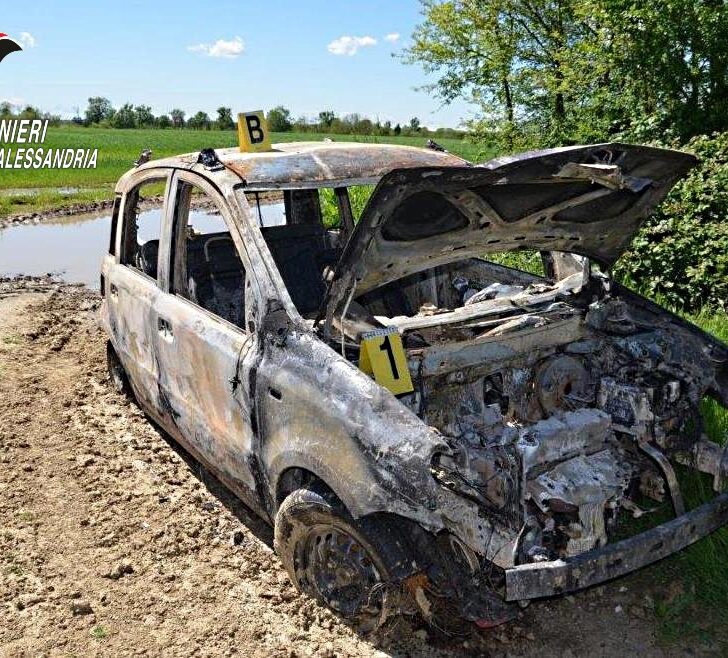 Cittadino di Lu scomparso: ritrovata la sua auto bruciata in un campo