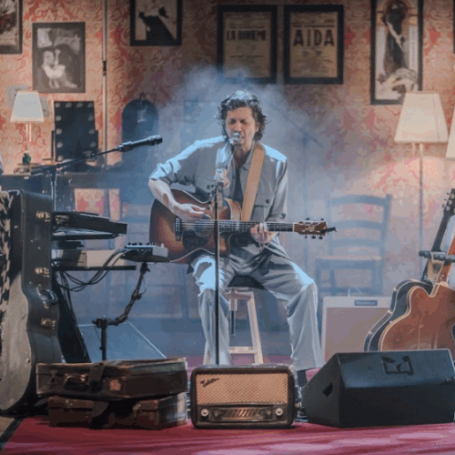 Ermal Meta arriva al Teatro Colosseo di Torino mercoledì 30 aprile