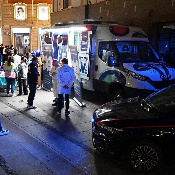 Carabinieri e “Specchio Bus” insieme ad Alessandria per sensibilizzare sui rischi della guida in stato di ebbrezza
