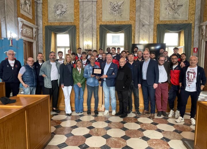 La Valenzana Mado neopromossa in serie D ricevuta in Comune dal sindaco Oddone e dalla giunta