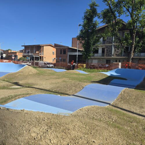 Tutto pronto per la prima “Pump Track” in città: una pista per bici ma anche molto di più