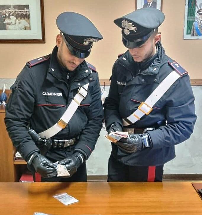 Contrasto allo spaccio di droga a Tortona: Carabinieri arrestano spacciatore