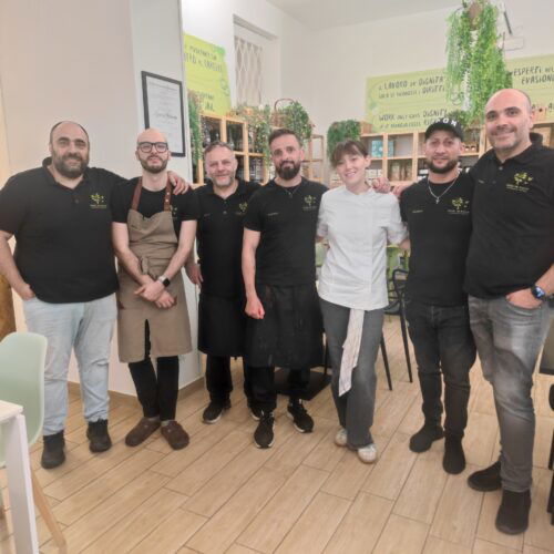 “Innamorata del progetto, tornerò”: un nuovo piatto di Cooker Girl per il bistrot gestito dai detenuti