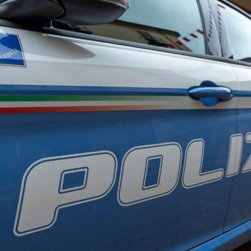 Doveva scontare una pena per maltrattamenti in famiglia. Rintracciato dalla Stradale e arrestato