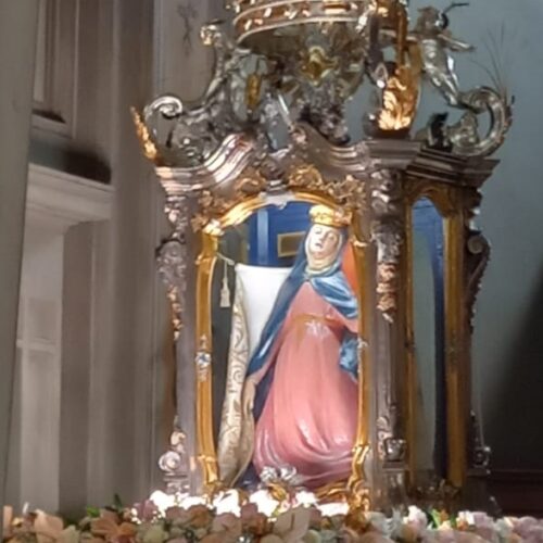 Esposta la Madonna della Salve: inizia l’Ottavario della Patrona di Alessandria. Stasera la processione