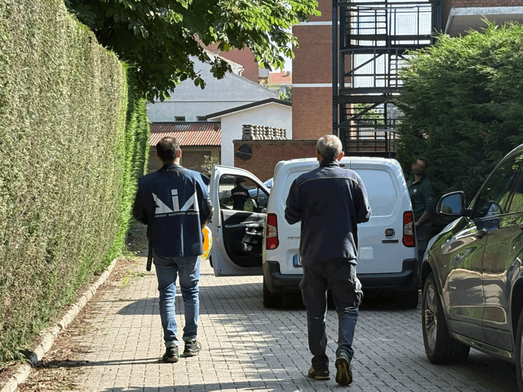 polizia carabinieri guardia finanza ospedaletto infantile alessandria 21 maggio 2025