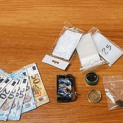 Sorpreso a spacciare a Valenza: arrestato ventenne