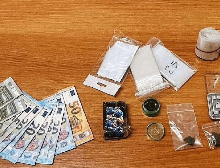 Sorpreso a spacciare a Valenza: arrestato ventenne