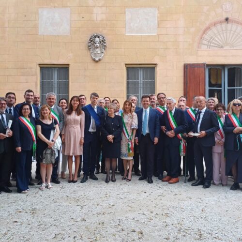 Ai Giardini Malaspina di Pavia nove cittadini meritevoli insigniti con le Onorificenze al Merito della Repubblica