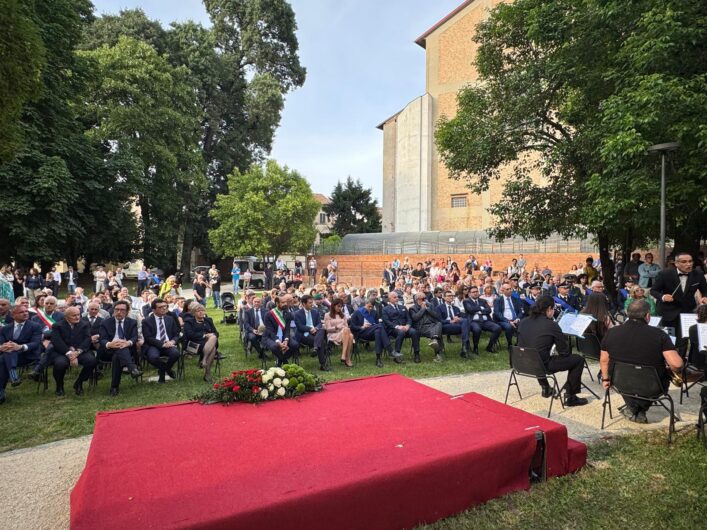 Ai Giardini Malaspina di Pavia nove cittadini meritevoli insigniti con le Onorificenze al Merito della Repubblica
