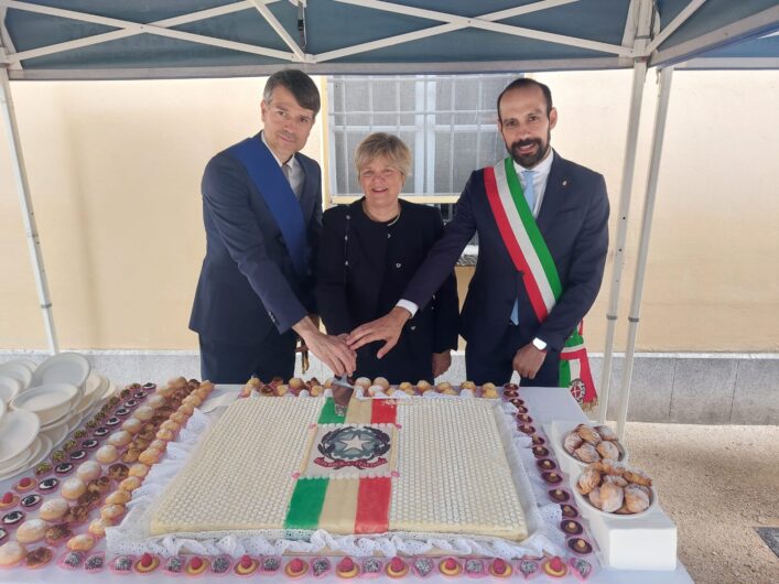 Ai Giardini Malaspina di Pavia nove cittadini meritevoli insigniti con le Onorificenze al Merito della Repubblica