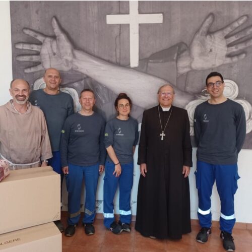 Il Direttore dello stabilimento di Syensqo in visita a Casa san Francesco e alla mensa dei poveri